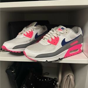 Nike Air Max 90